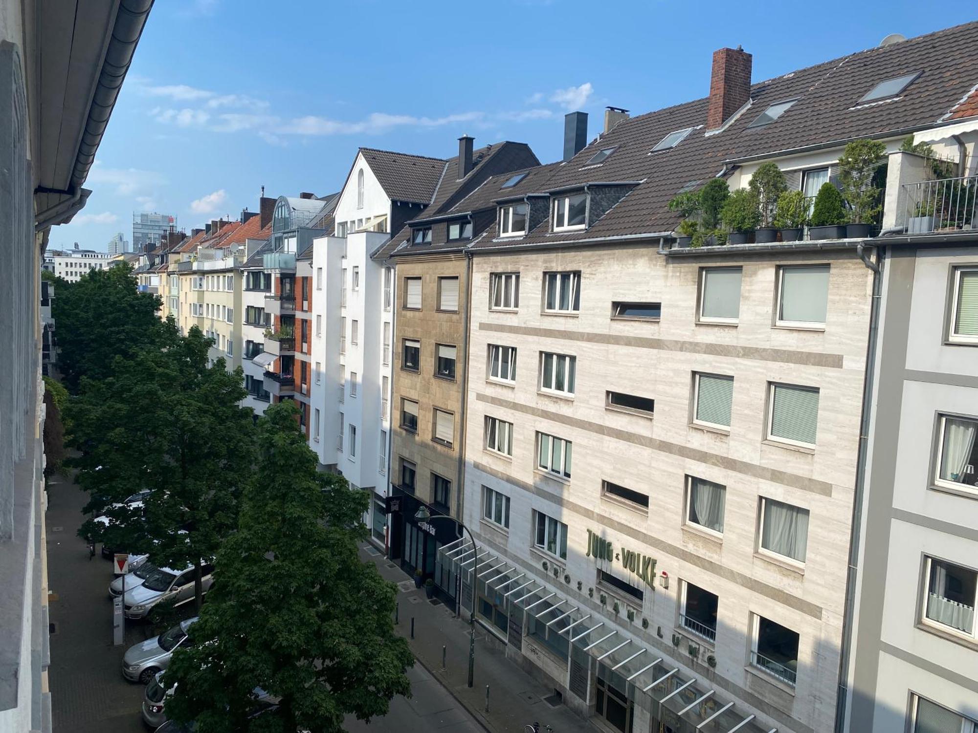 Hotel Petite Koenigsallee Self Check-In, Dusseldorf